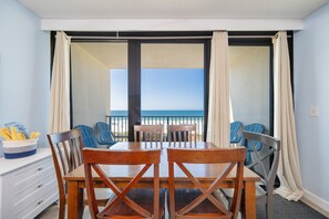 Dining - Island Winds West 473 2 Bedroom Condo (Gulf Shores)