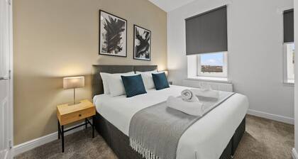 Beautifully renovated, modern 1 bedroom house