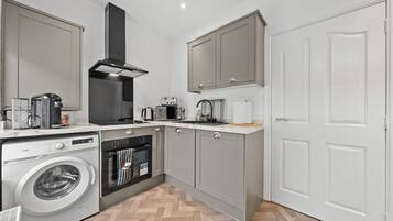 Fridge, microwave, oven, toaster