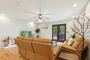 Cottage, 3 chambres | Coin séjour