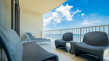 Condo, 3 habitaciones | Terraza o patio