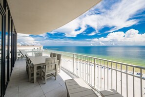 Outdoor dining - Phoenix Gulf Shores Ii 1205 4 Bedroom Condo (Gulf Shores)