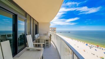 Condo, 3 Bedrooms | Outdoor dining