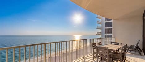 Condo, 3 Bedrooms | Outdoor dining
