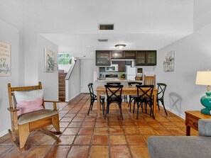 Apartment, 3 Schlafzimmer | Speisen