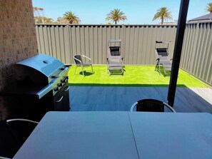House, 4 Bedrooms, Smoking, Balcony | Pool