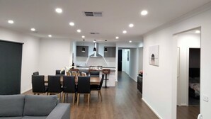 Ferienhaus, 4 Schlafzimmer, Raucher, Balkon | Lounge