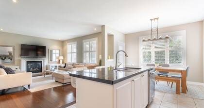 Stylish 4BR Oasis Peaceful Mississauga Location