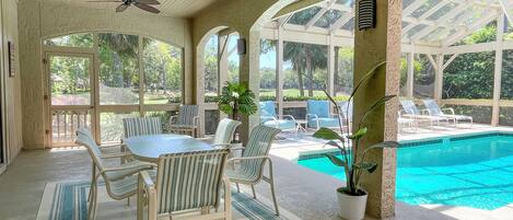 ハウス ベッド (複数台) プールアクセス プールビュー (16 Ridgewood Lane) | 部屋からの景観