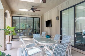 House, Multiple Beds, Pool Access, Pool View (16 Ridgewood Lane) | Outdoor dining