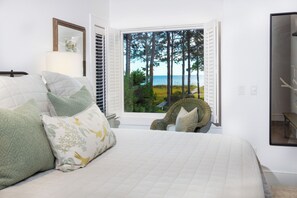 5 bedrooms, individually decorated, individually furnished, bed sheets - 21 Painted Bunting at The Sea Pines Resort (Hilton Head Island)