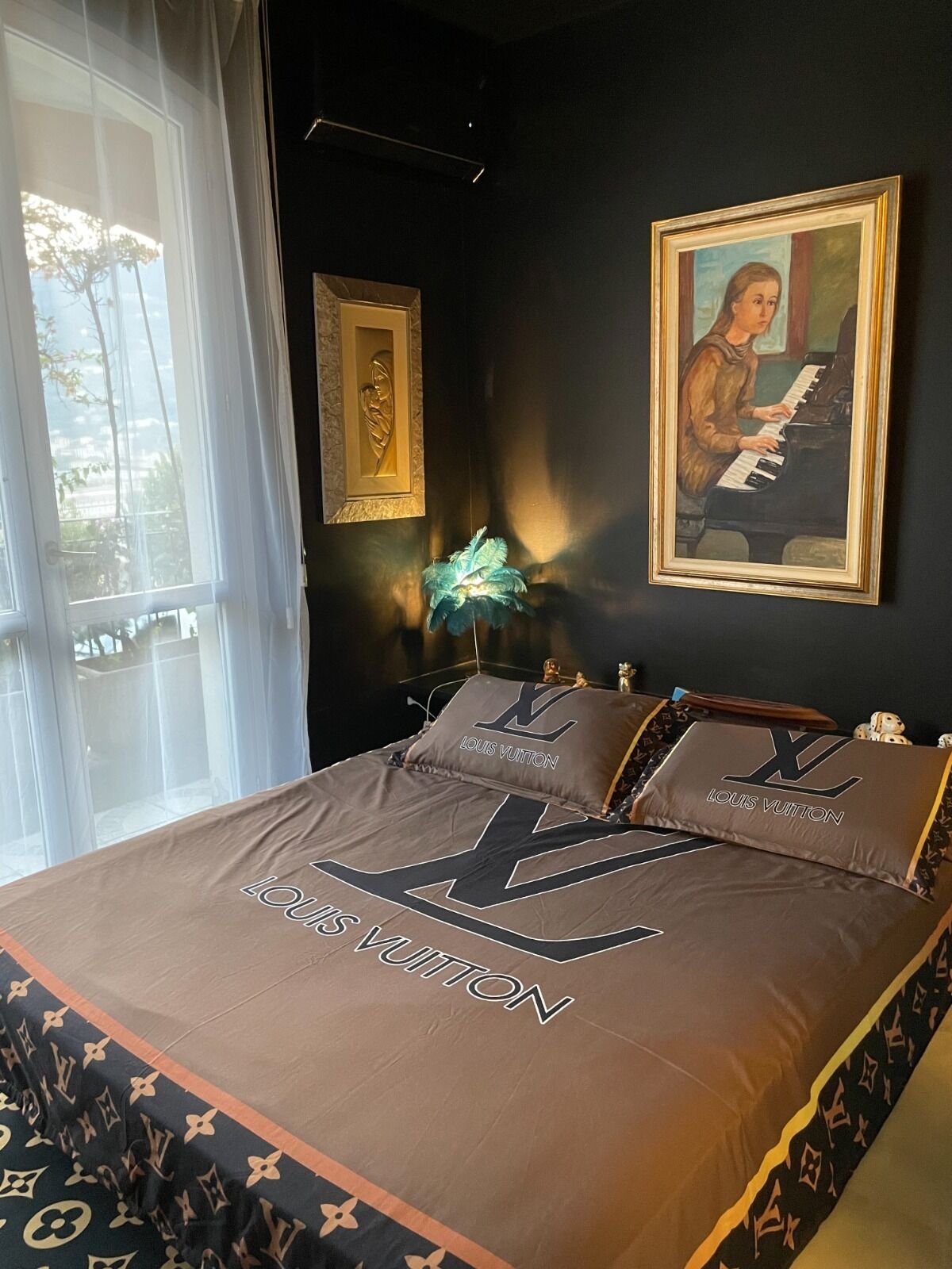 3 chambres, fer et planche à repasser, Wi-Fi, draps fournis