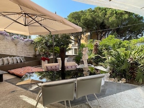 Ristorazione all'aperto