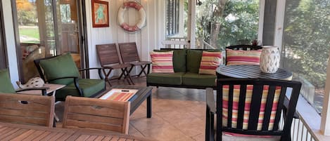 House, Multiple Beds, Patio, Golf View (42 North Sea Pines Drive) | Outdoor dining