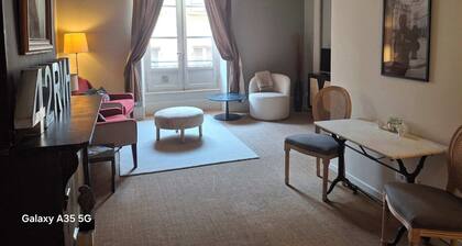 The Cozy 42, stylish apartment