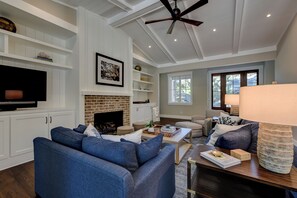 House, Multiple Beds, Kitchen, Pool View (18 Baynard Cove) | Living area - 18 Baynard Cove at The Sea Pines Resort (Hilton Head Island)