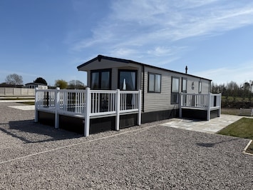 DELTA LODGE 3
