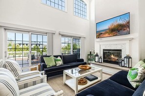Smart TV, fireplace, books