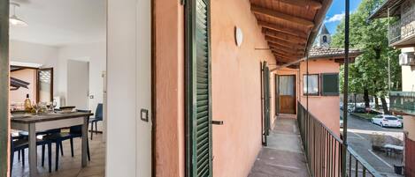 Appartement Standard, plusieurs chambres, en bord de plage (Nel Cuore Di Baveno 50m from Lake) | Restauration extérieure