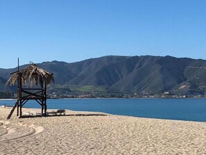 Spiaggia privata nelle vicinanze, sabbia bianca