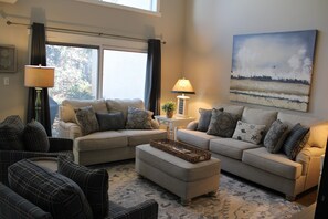 Villa, Multiple Beds, Kitchen (250 Stoney Creek Villa) | Living area | 42-inch flat-screen TV with digital channels