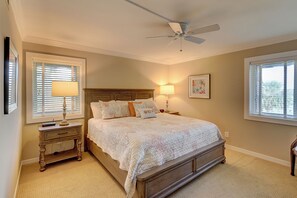 Villa, Mehrere Betten, Küche, Blick auf den Golfplatz (444 Plantation Club Villas) | 2 Schlafzimmer, individuell dekoriert, individuell eingerichtet