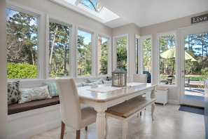 House, Multiple Beds, Kitchen, Pool View (106 Baynard Cove) | 4 bedrooms, individually decorated, individually furnished, bed sheets - 106 Baynard Cove at The Sea Pines Resort (Hilton Head Island)