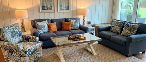 Villa, plusieurs lits, cuisine, vue jardin (450 Plantation Club Villas) | Coin séjour