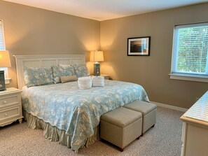 2 bedrooms, individually decorated, individually furnished, bed sheets - 425 Plantation Club Villas at The Sea Pines Resort (Hilton Head Island)