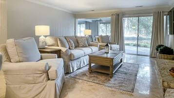 42-吋平面電視,提供數位頻道