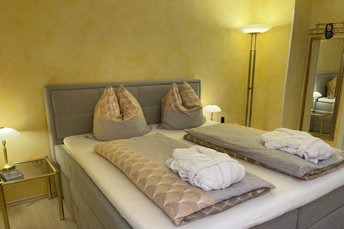 Coffres-forts dans les chambres, Wi-Fi gratuit, draps fournis
