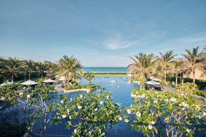 Ocean Sun Pool Villas Resort Cam Ranh