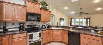 ABSOLUTELY BEAUTIFUL!!