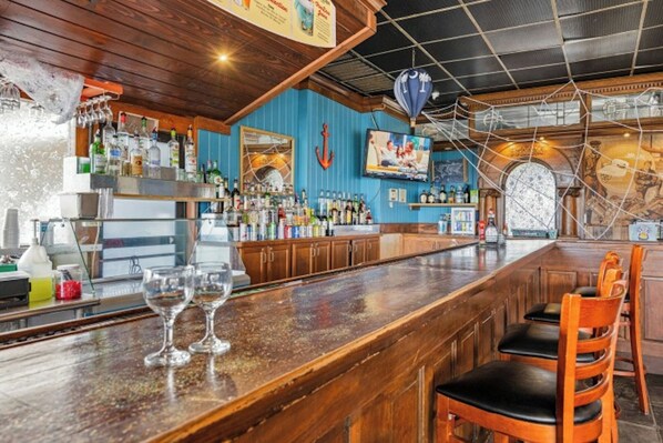 Bar (in der Unterkunft)