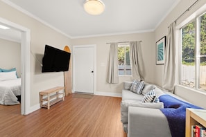 2 chambres, fer et planche à repasser, Wi-Fi gratuit, draps fournis