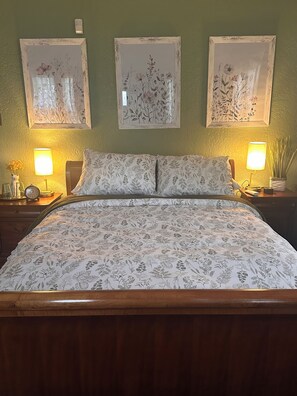 1 bedroom, desk, iron/ironing board, free WiFi