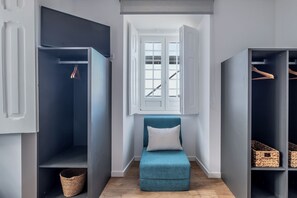 Classic Twin Room | Free WiFi