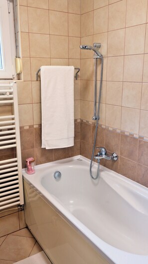 Towels, toilet paper