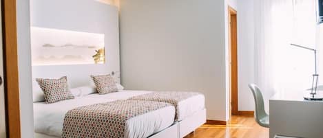 Individually decorated, individually furnished, desk, soundproofing