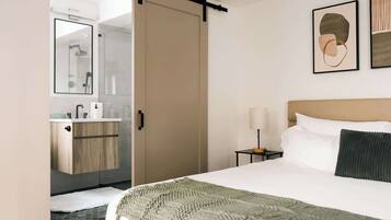 4 Schlafzimmer, Bügeleisen/Bügelbrett, Reisekinderbett, WLAN