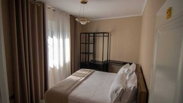 House, 2 Bedrooms, City View | 3 bedrooms