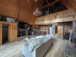 TV, fireplace, offices