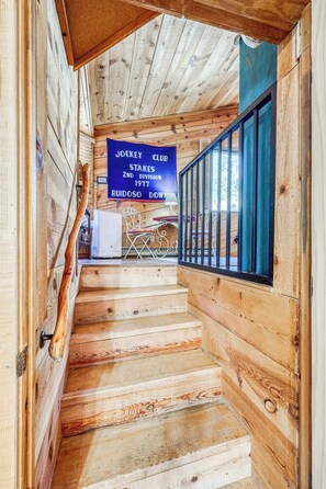 Interior - Three Bears Cabin (Ruidoso)