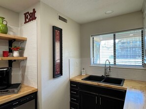 Photo non classée, 5 sur 13, bouton