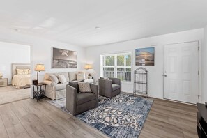 TV - 38030 Keenwick Family Home (Selbyville)