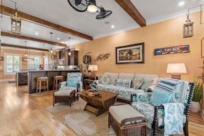 House, Multiple Beds (Outriggers 18- Happy Daze) | Living area - Outriggers 18- Happy Daze (New Smyrna Beach)