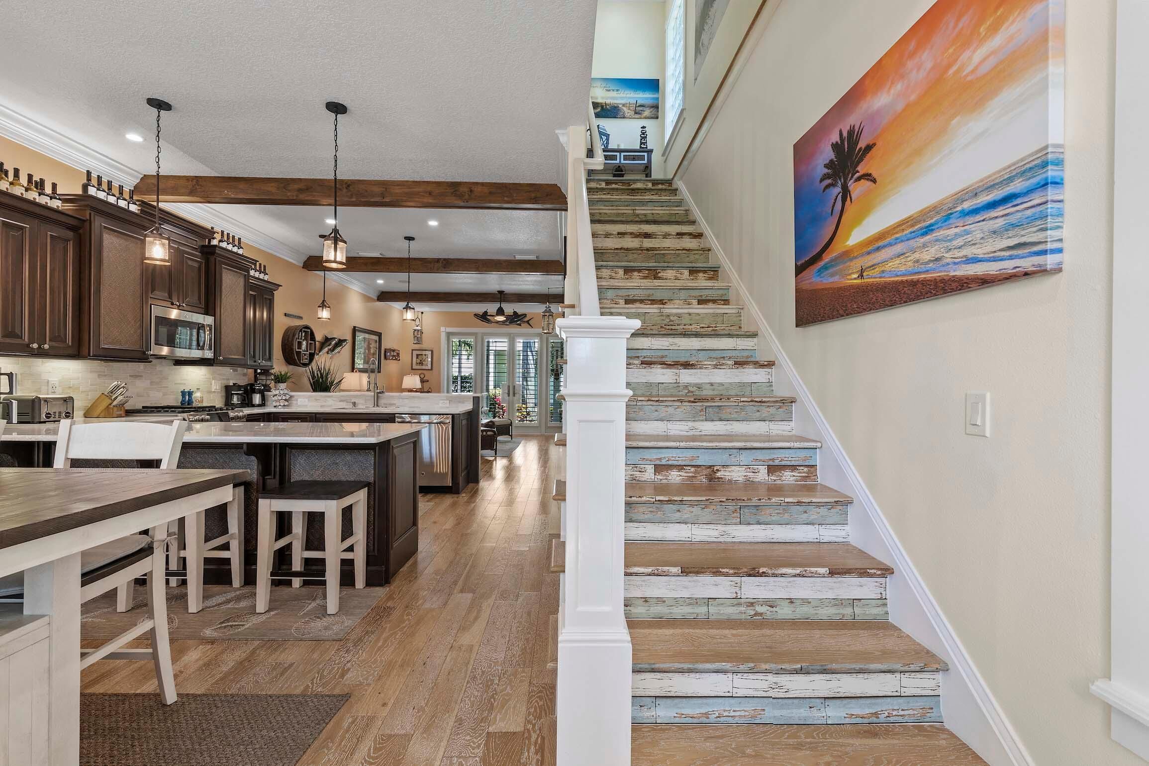 House, Multiple Beds (Outriggers 18- Happy Daze) | Private kitchen