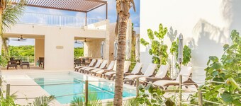 Oceanview Stay Walk to Beach & Snorkel