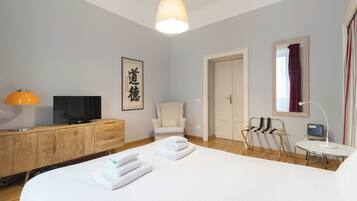 1 chambre, fer et planche Ă repasser, Wi-Fi gratuit, draps fournis