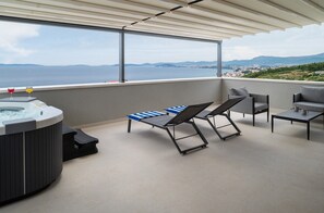 Outdoor spa tub - **Chic Villa MASHA with Private Heated Pool, Spa, Whirlpool and SeaViews** (Podstrana)